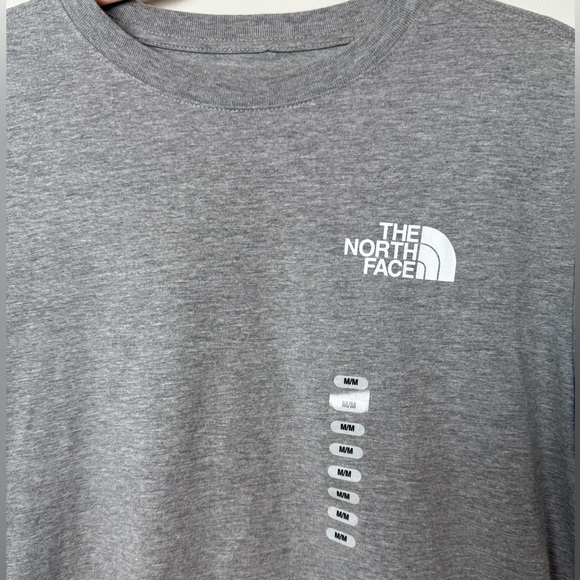 The North Face Relaxed Short-Sleeve Tee Grey - Picture 4 of 7